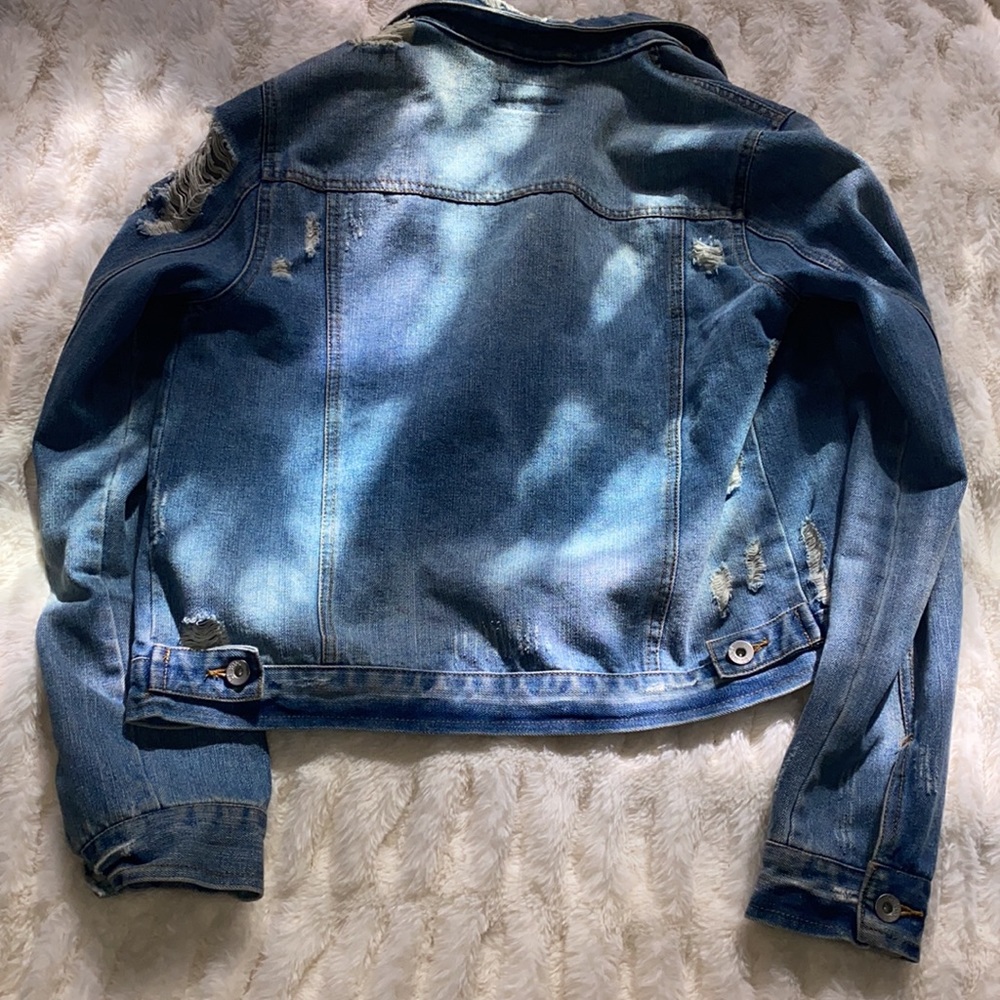 Distressed Fitted Denim Jacket - Picture 3 of 3